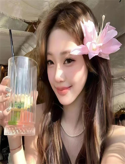 独家剖析：国四英雄传的角色塑造与表演艺术——传统与现代的对话